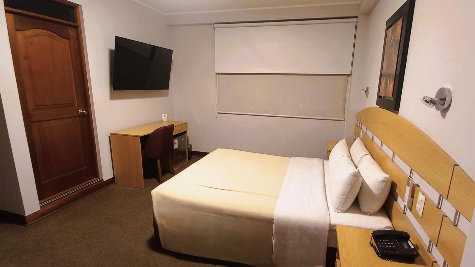 לימה Hotel Javier Prado Inn מראה חיצוני תמונה
