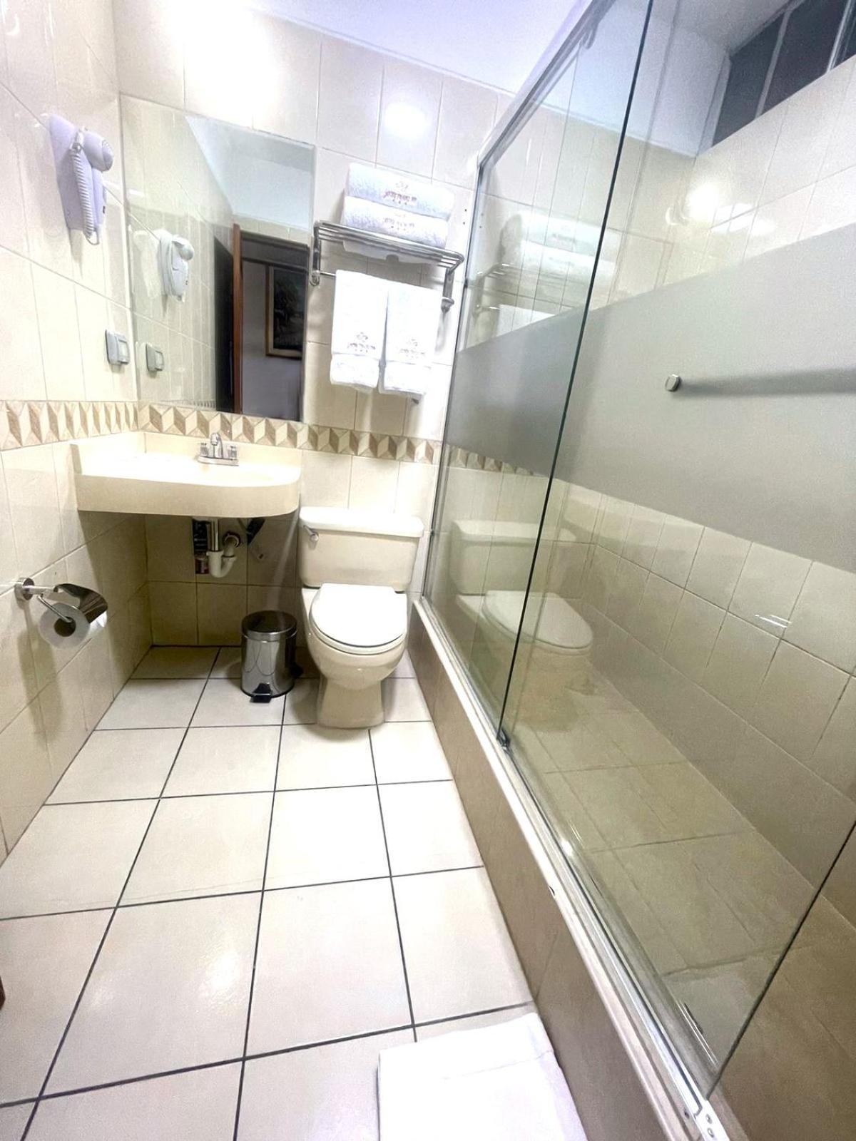 לימה Hotel Javier Prado Inn מראה חיצוני תמונה