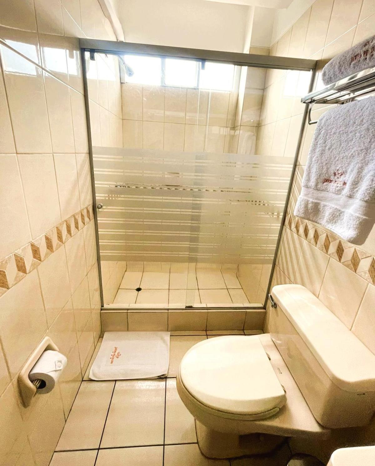 לימה Hotel Javier Prado Inn מראה חיצוני תמונה